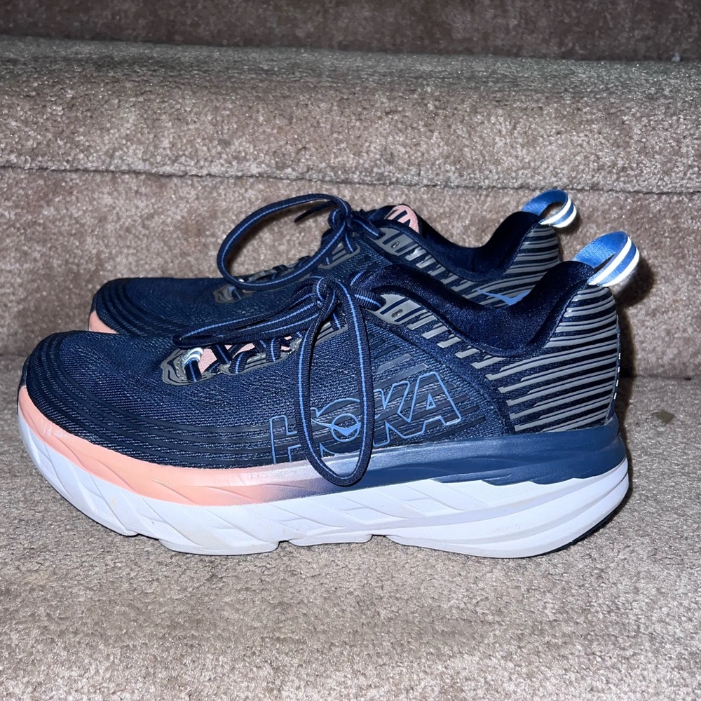HOKA BONDI 6 (Womens)